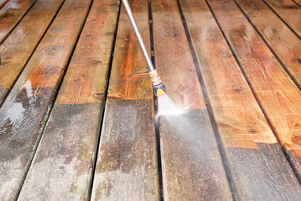 Best Driveway Pressure Washing  in Mcmillin, WA